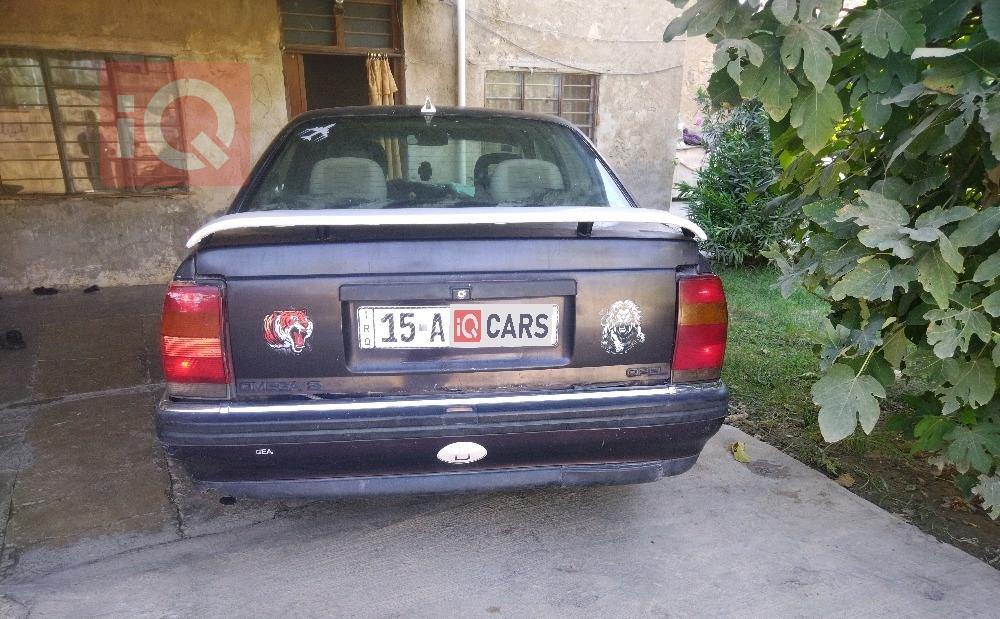 اوبل أوميغا